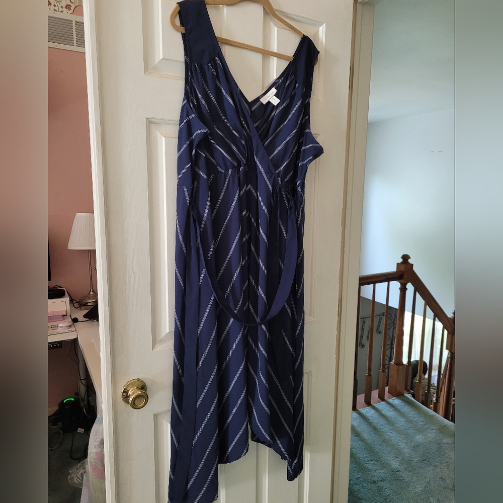 Motherhood dress
